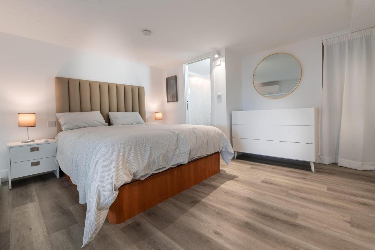 Beachfront Maisonette Gibraltar Exterior foto