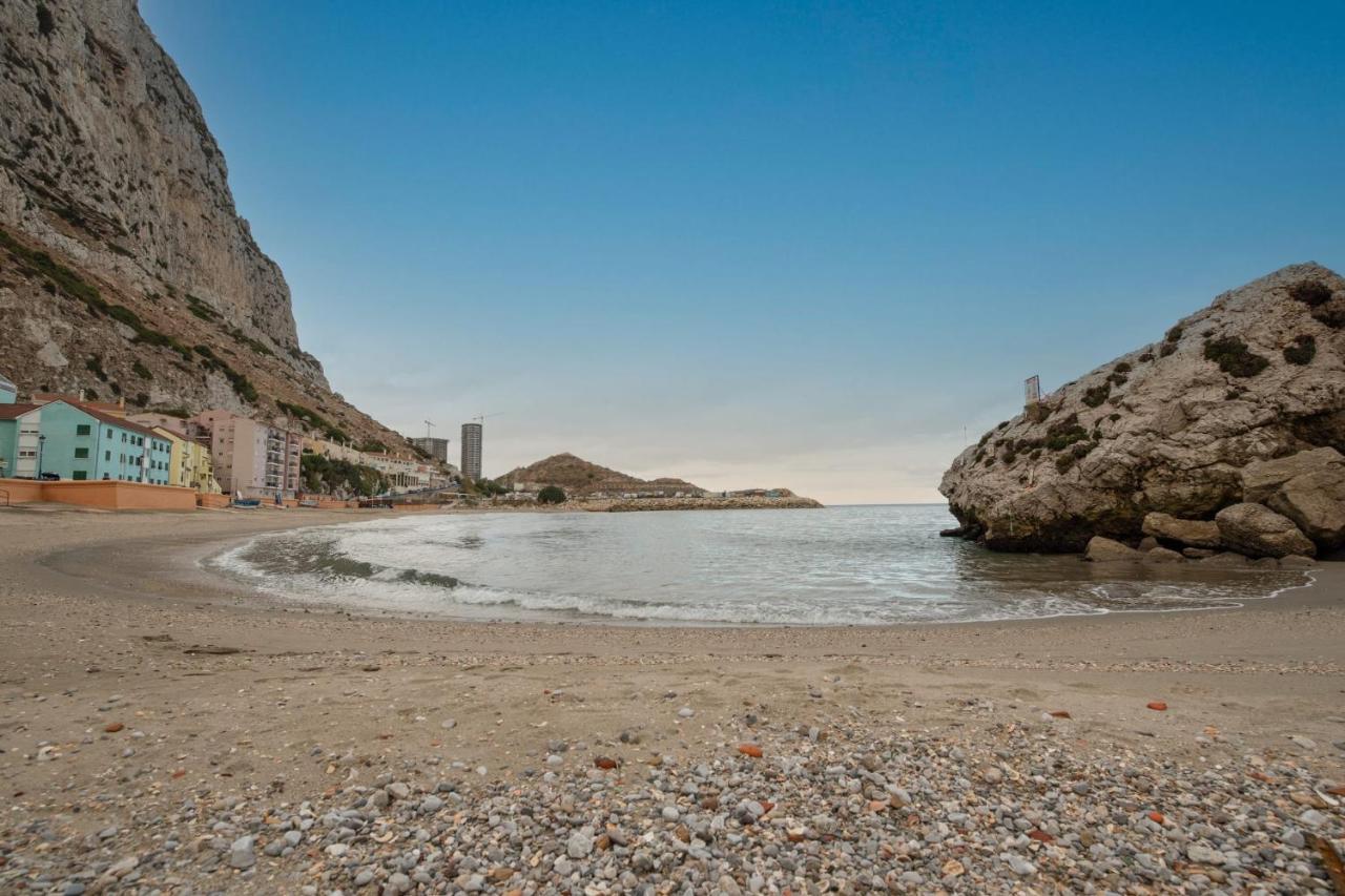 Beachfront Maisonette Gibraltar Exterior foto