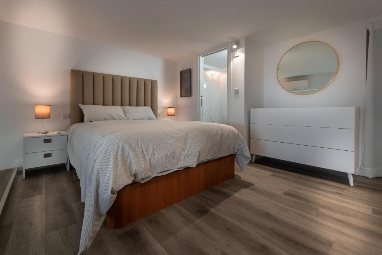 Beachfront Maisonette Gibraltar Exterior foto